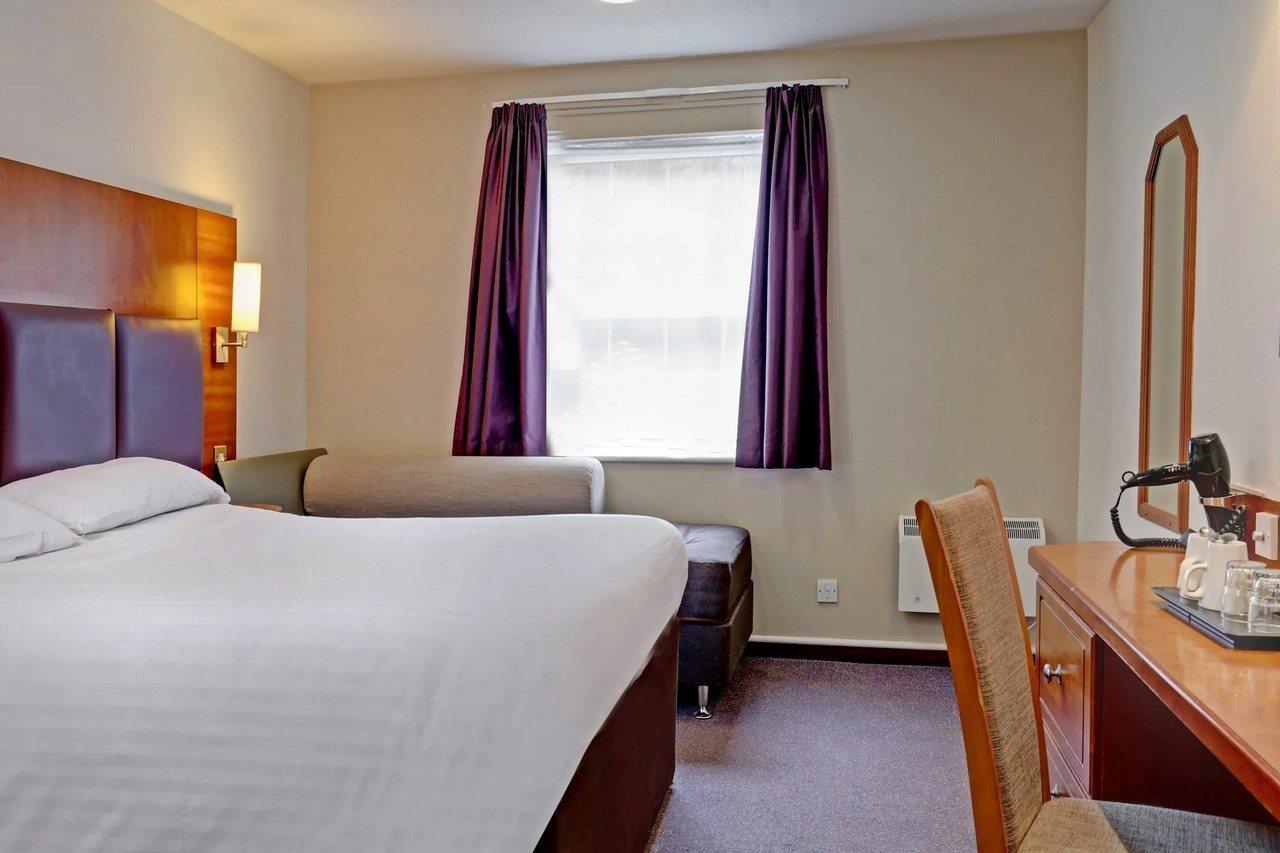 Plaza Chorley; Sure Hotel Collection By Best Western 촐리 외부 사진